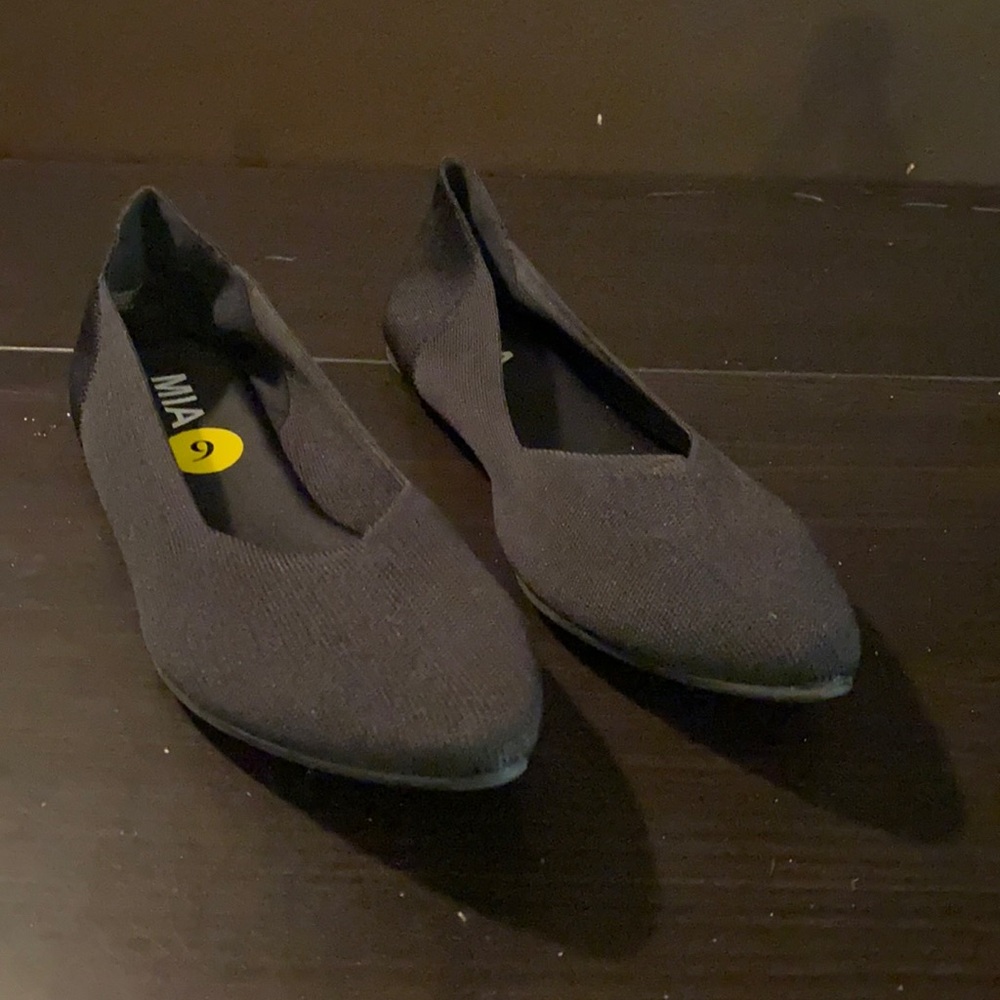 MIA flat black shoes 006